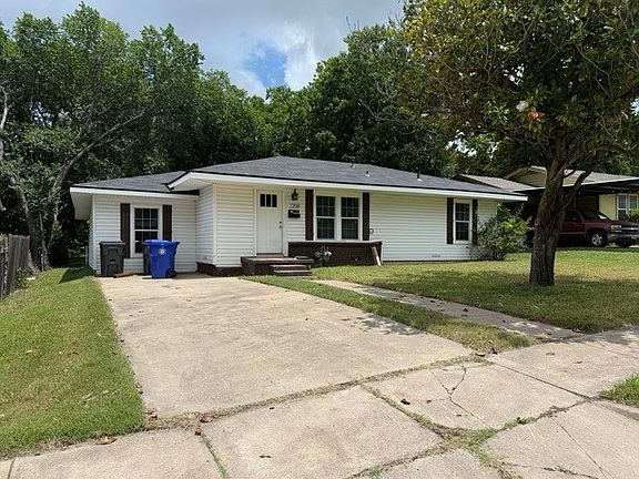 3rd image of 2208 Joey Dr