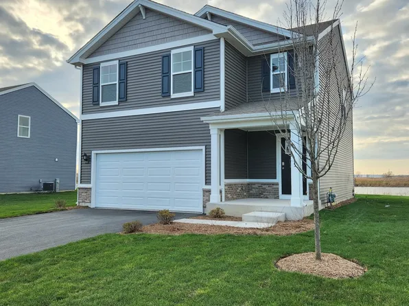 108 Fieldcrest Ave, Hampshire, IL 60140