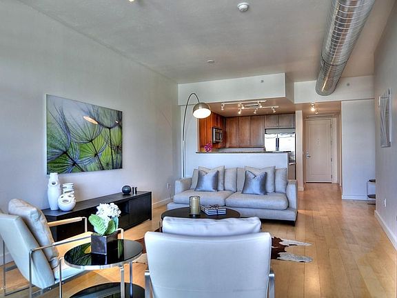 4th image of 310 S 4th St Unit 1308