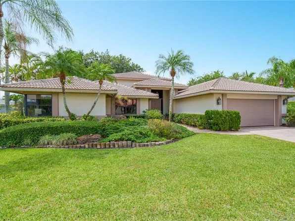 10870 W River Glenn Drive, Boca Raton, FL 33428
