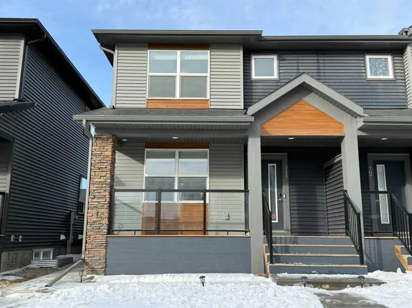 311 E Wolf Creek Way SE, Calgary, AB T2X 4Y8