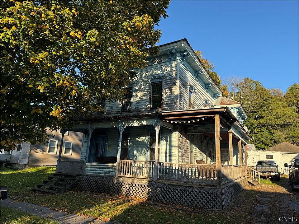 1st image of 9604 Maple Ave