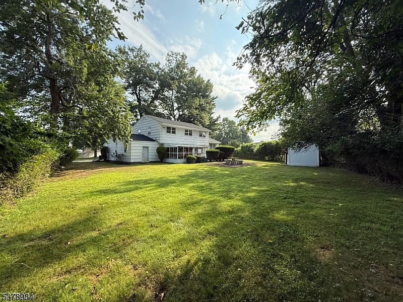 2nd image of 5 Addison Dr