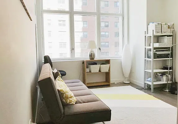 Rented by R New York | media 4