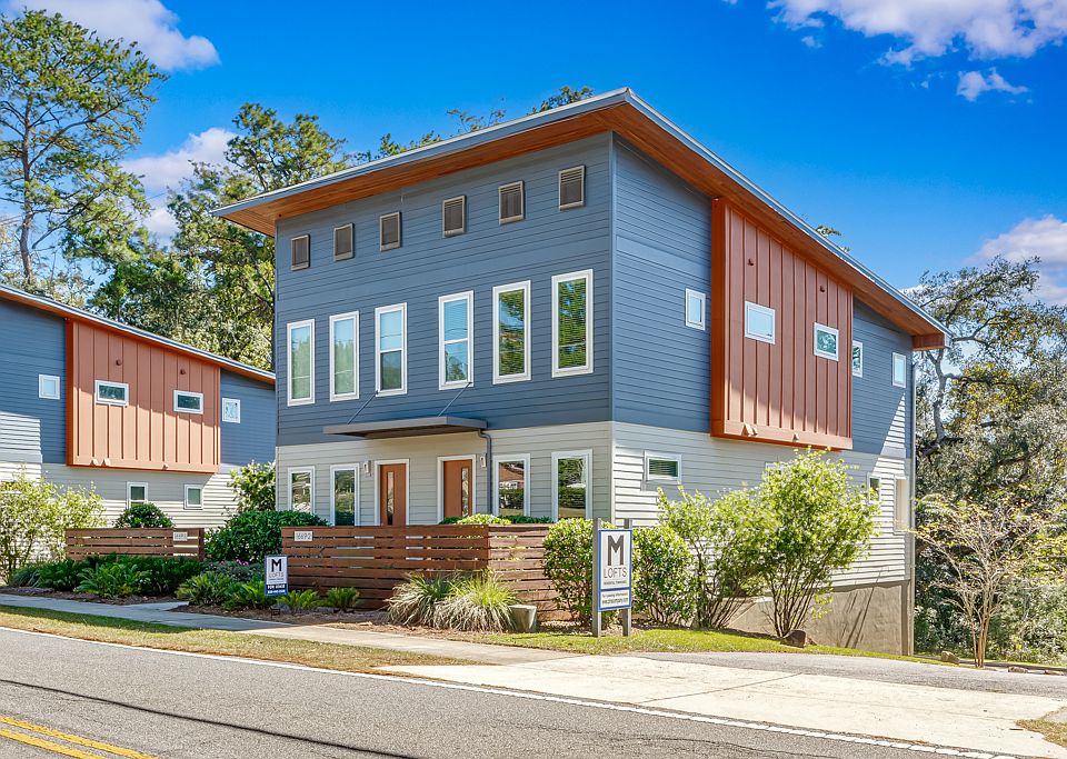 Modern Townhome
