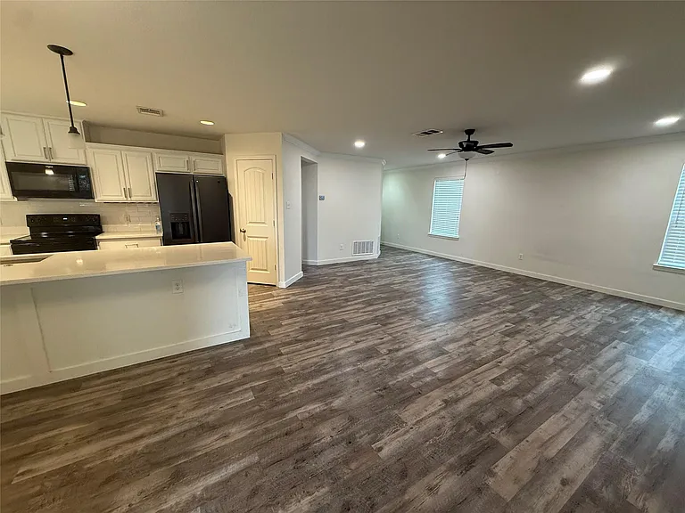 4305 Big Bend Trl — Photo 13