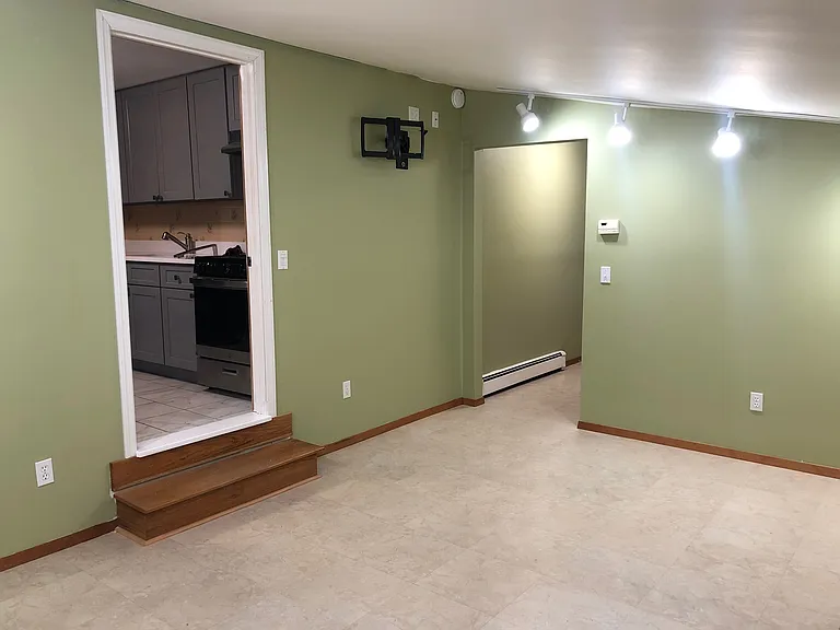 40 Atlantic Ave — Photo 2