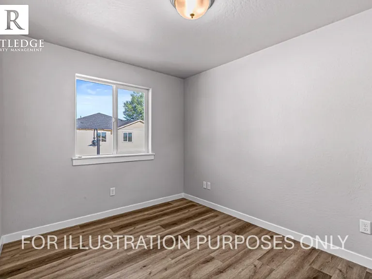 1107 Annalise St — Photo 8