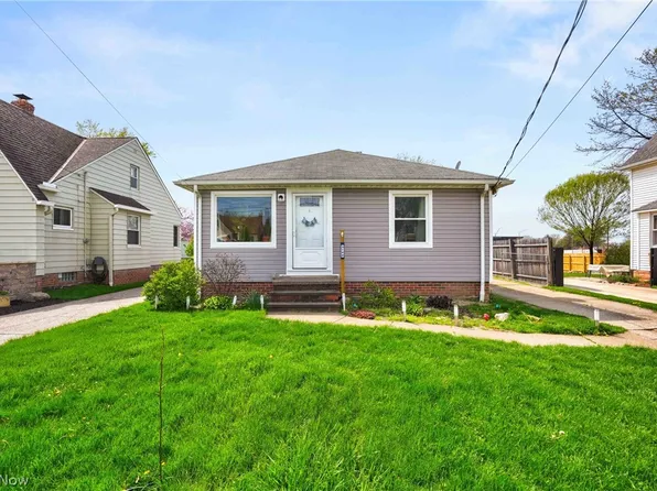 3124 W 142nd St, Cleveland, OH 44111