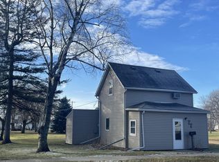 77 Morgan St, Tracy, MN 56175