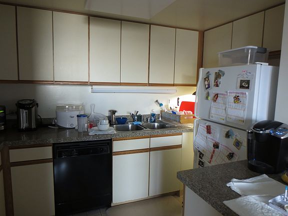 3rd image of 876 Curtis St APT 1402