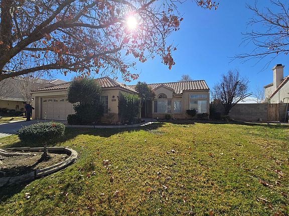 2nd image of 4328 Cantamar Ct