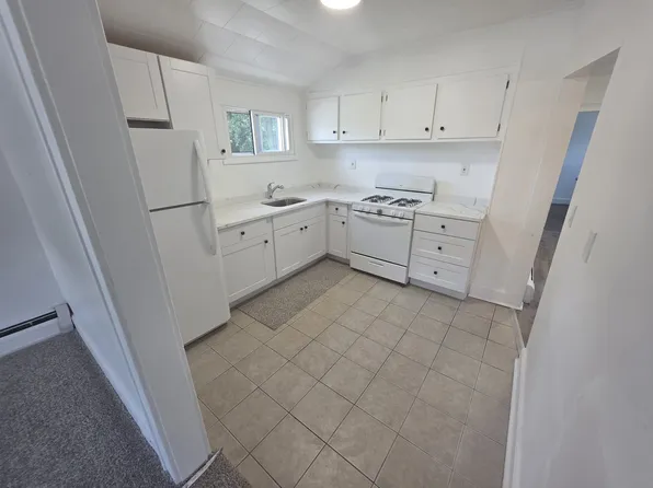 240 Prospect Ave #2R, Maywood, NJ 07607