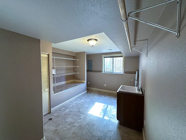 3724 W Grandview Ave — Photo 15