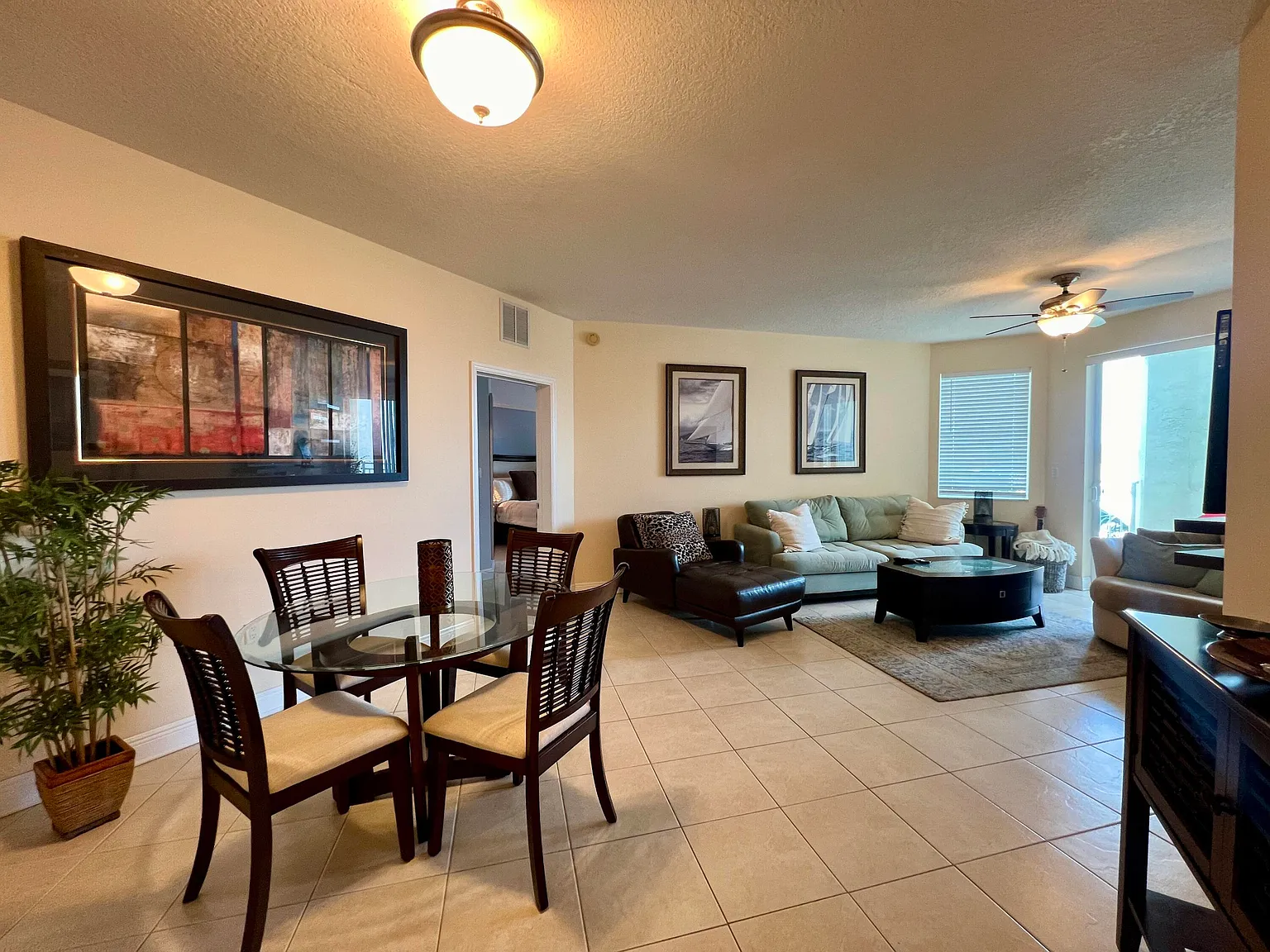 2 bed, 2.0 bath, 1226 sqft, $2,800 — Photo 3