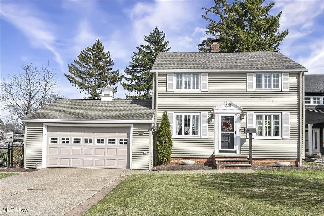 357 Canterbury Rd photo 1