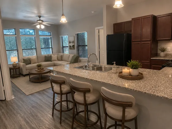 Aventine at Kessler Park, 2522 Fort Worth Ave #2f0b15599, Dallas, TX 75211