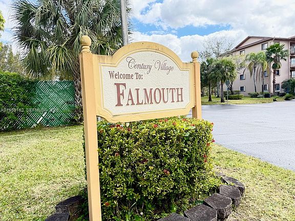 4th image of 12550 SW 15th St APT 406E
