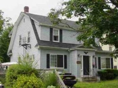 54 Rhodes Ave, Cranston, RI, 02905