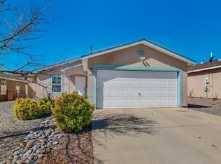 2405 Ghost Ranch St SW, Albuquerque, NM 87121
