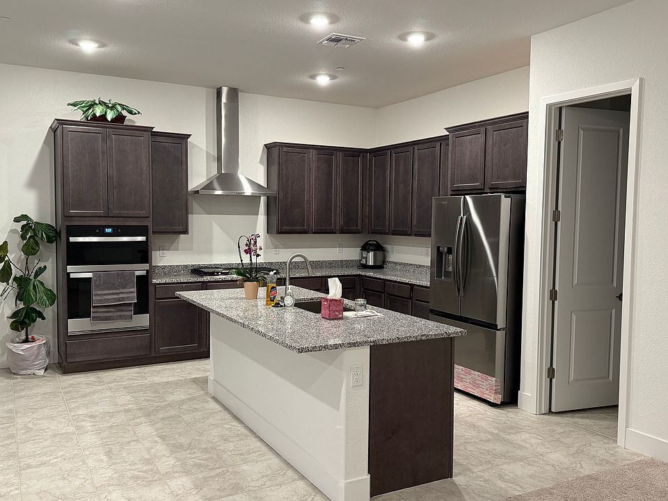 2nd image of 2064 Moonbrook Cir