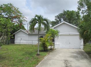 5273 28th Pl SW, Naples, FL 34116