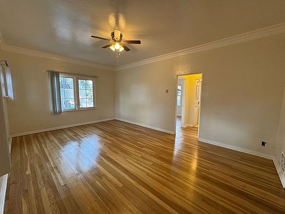 5th image of 510 Upas St #6