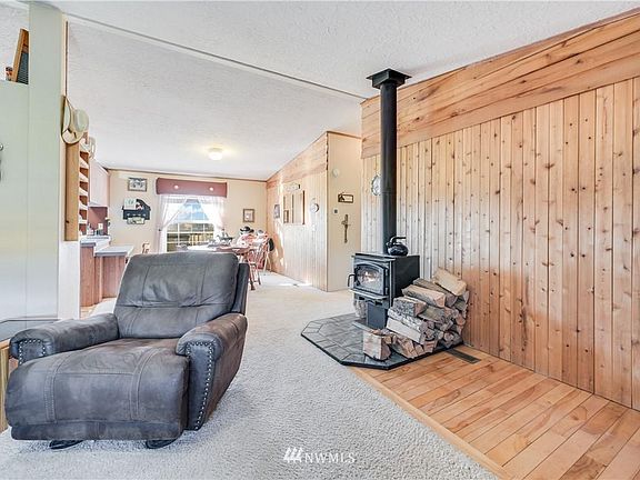 5th image of 28828 64th Ave NW