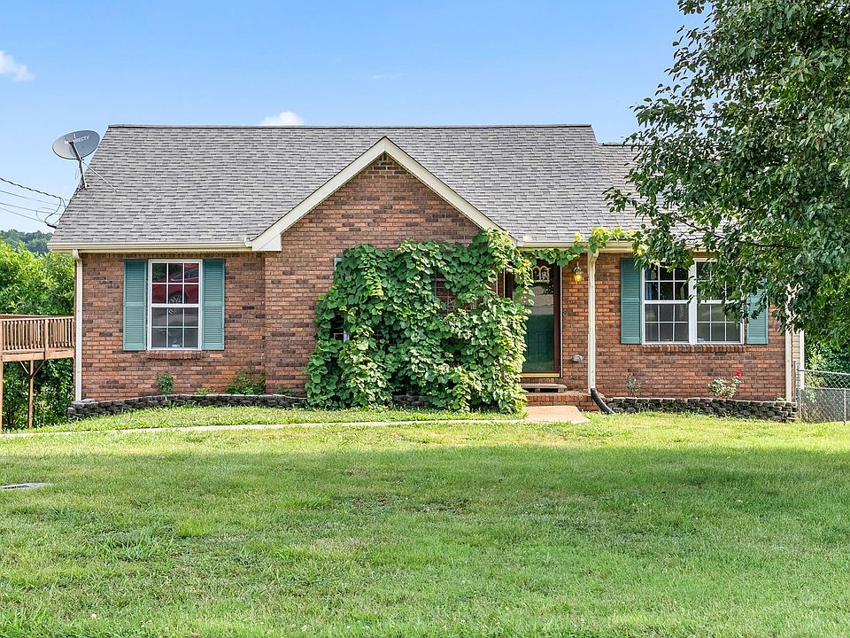 1st image of 214 Windmeade Cir