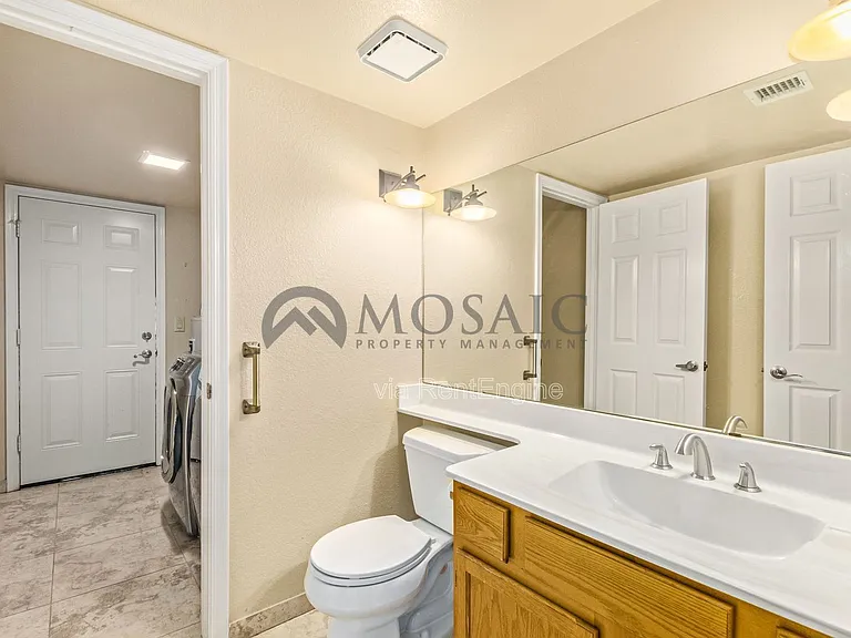 10156 E Becker Ln — Photo 23