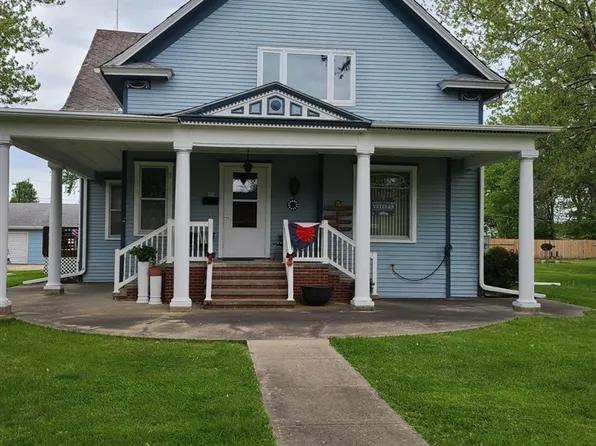 308 E Temple St, Lenox, IA 50851