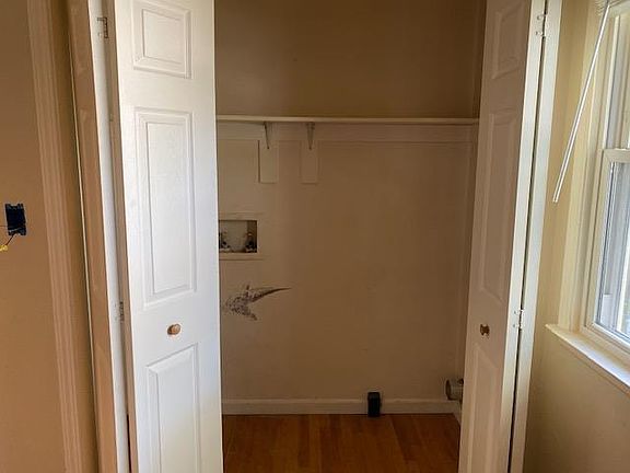 5th image of 2902 Virginia Cir