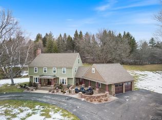 7015 Highfield Rd, Fayetteville, NY 13066