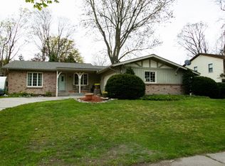 1426 Morewood Dr SE, Grand Rapids, MI 49508