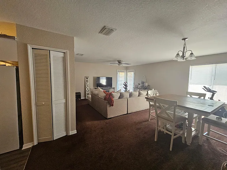 605 Overlook Dr SE #A — Photo 3