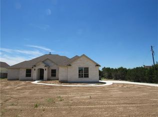 212 Dawn Dr, Liberty Hill, TX 78642