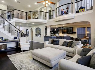 1122 Falling Water Ln, Katy, TX 77494