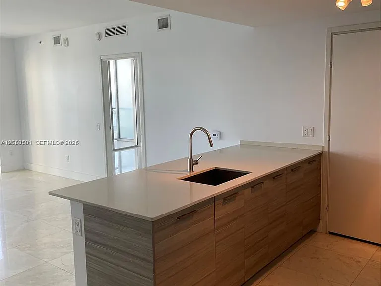 1300 Brickell Bay Dr #3204 — Photo 2