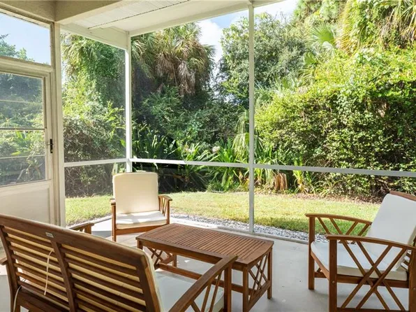 7685 Meadow Lakes DR #1301, NAPLES, FL 34104