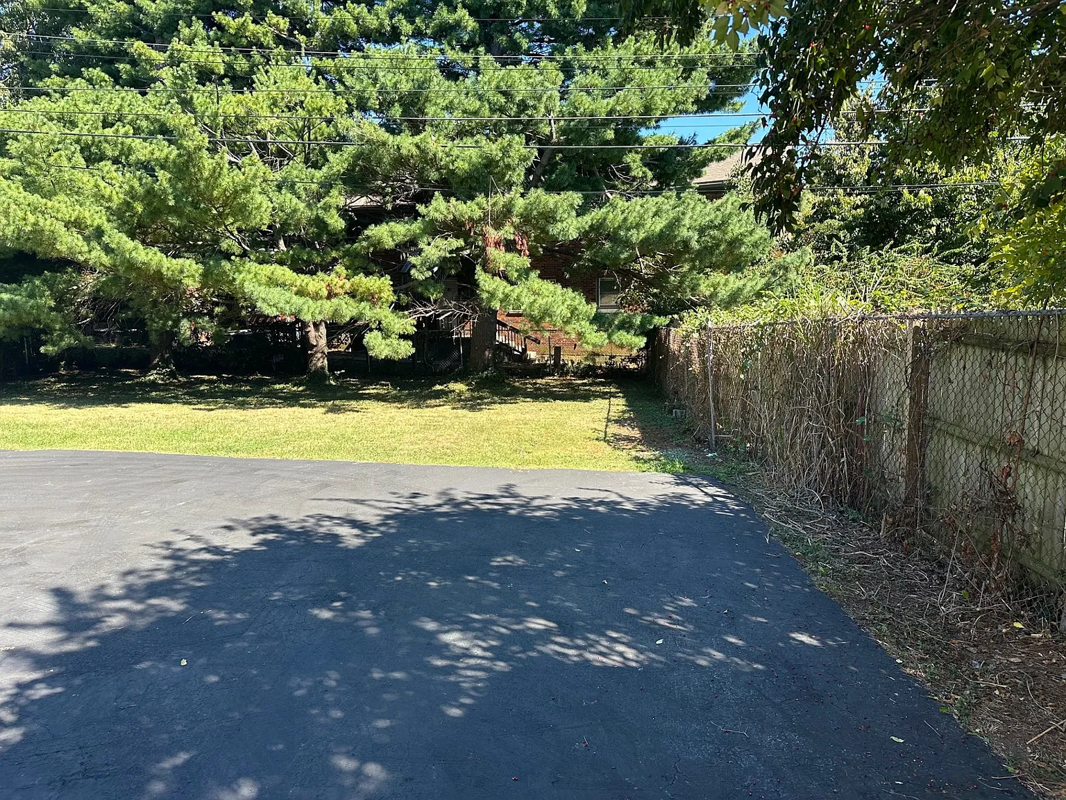2 bed, $1,100 — Photo 4