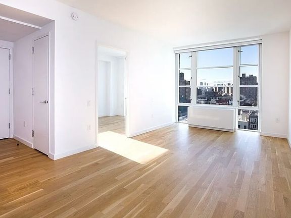 3rd image of 331 E Houston St APT 10A