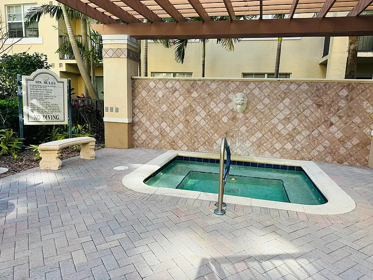 1801 N Flagler Dr #101 — Photo 21