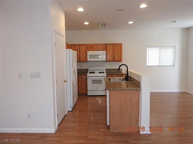 3732 Stowe Creek Ave — Photo 6