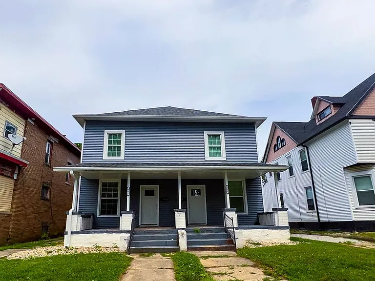 606-608 S 5th St — Photo 10