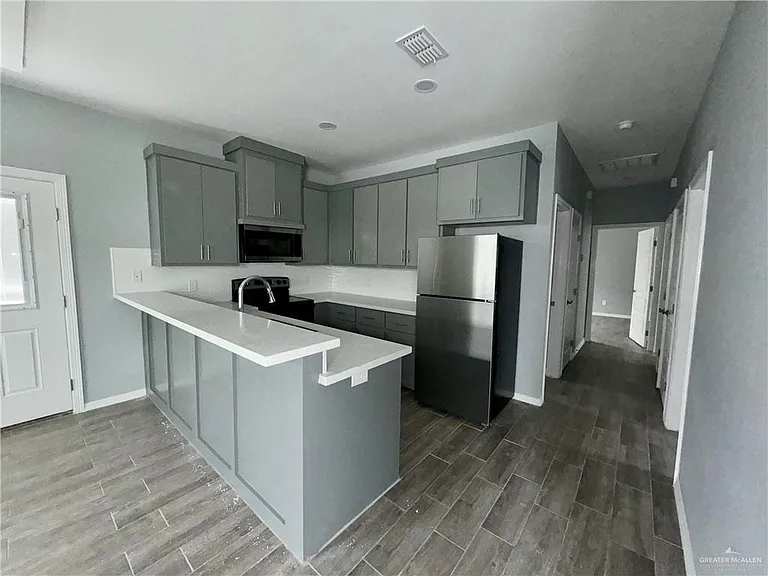 429 E Acacia Ave #1 — Photo 2