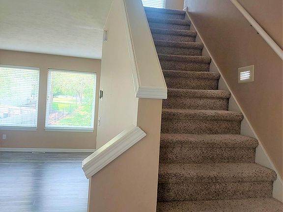 5th image of 7225 Pine Valley Dr