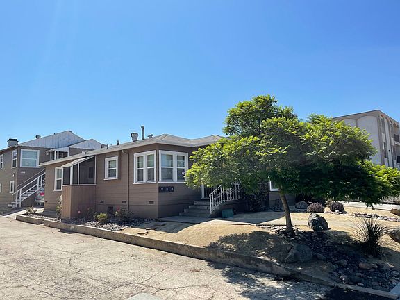 2nd image of 4491-4493 49th St #4491