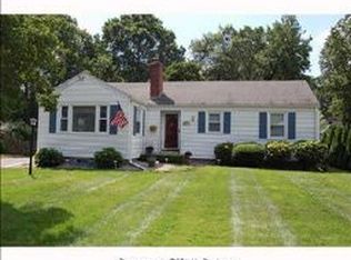 92 Clearfield Rd, Wethersfield, CT 06109