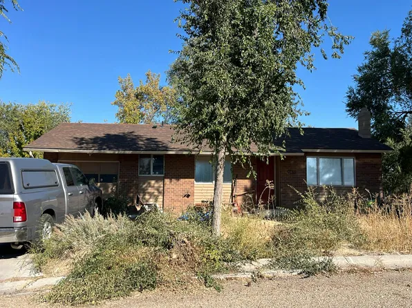 9180 Randolph Dr, Nampa, ID 83686