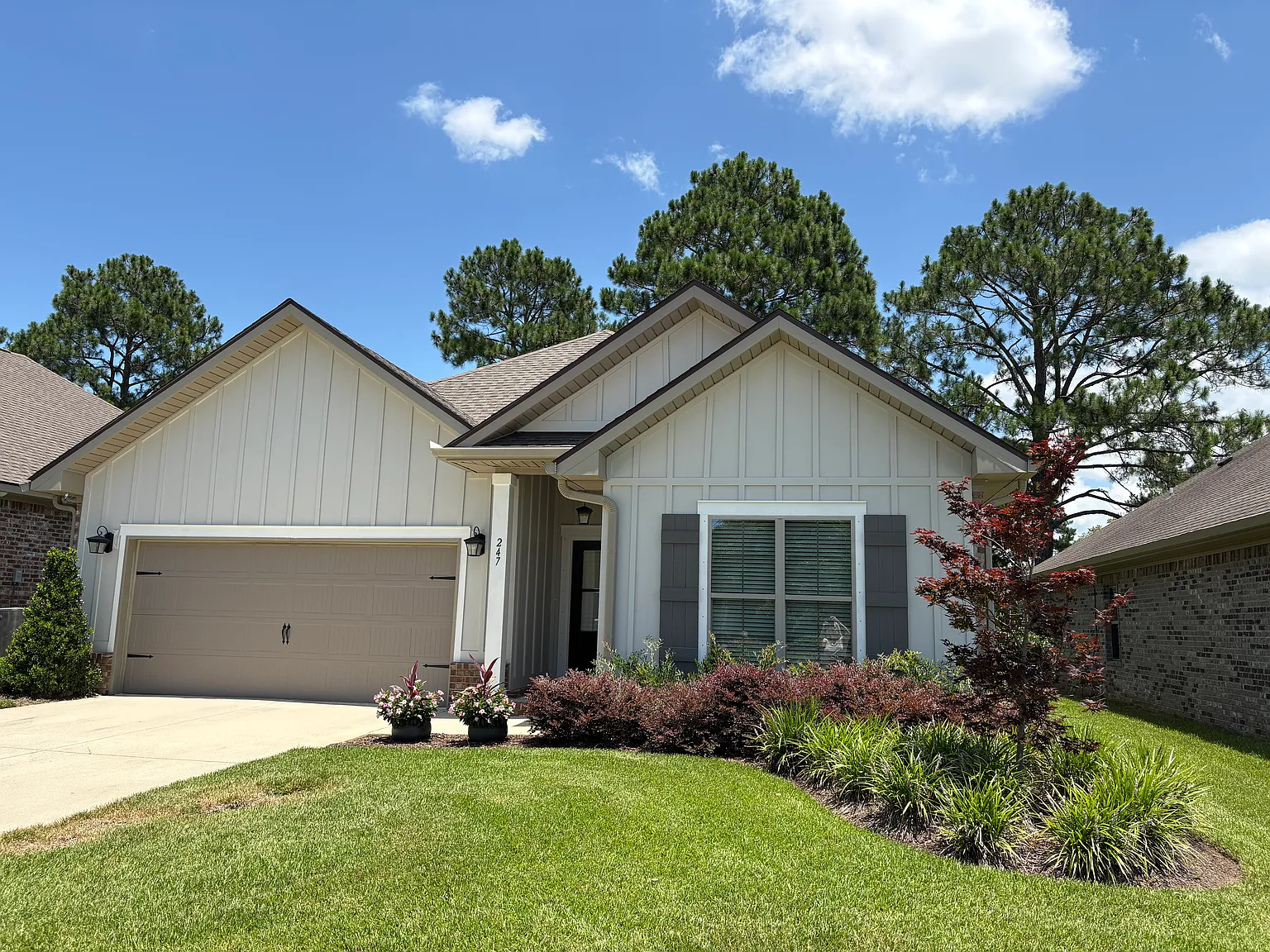 3 bed, 1760 sqft, $2,800 — Photo 2